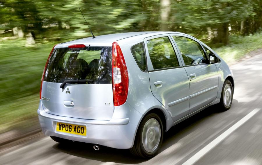  Mitsubishi Colt 5-Door 2004 года  (UK) (фото 33 из 33)